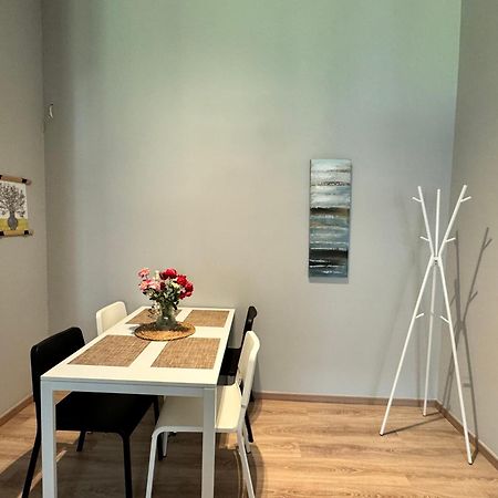 Apartamento Urban Breeze Aparment 1 Atenas Exterior foto