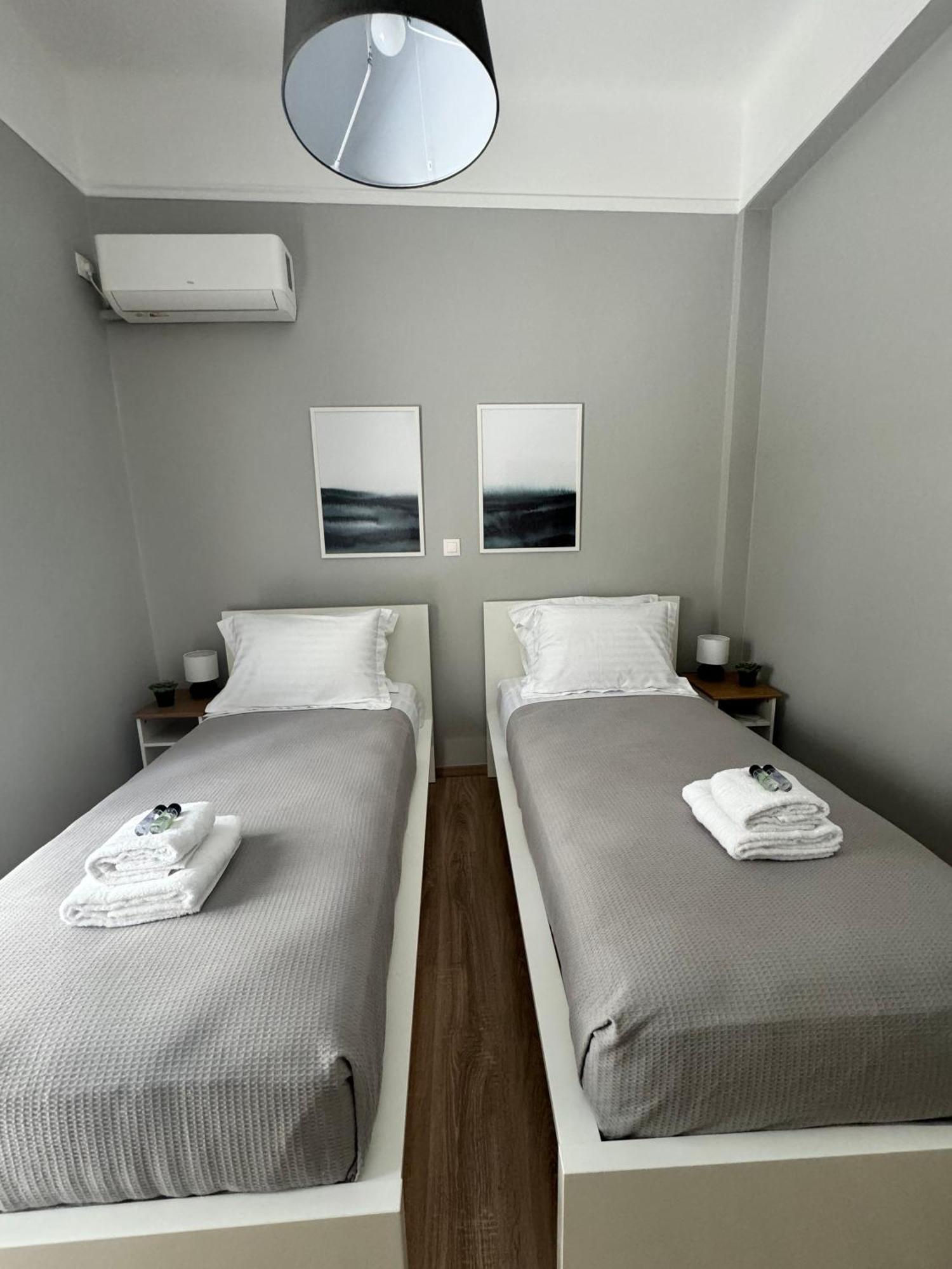 Apartamento Urban Breeze Aparment 1 Atenas Exterior foto