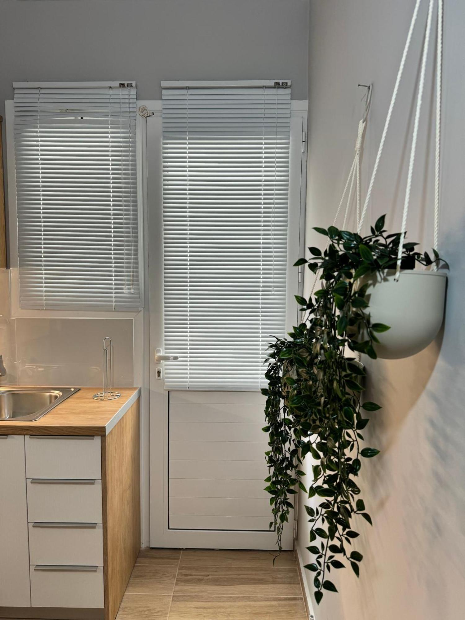 Apartamento Urban Breeze Aparment 1 Atenas Exterior foto