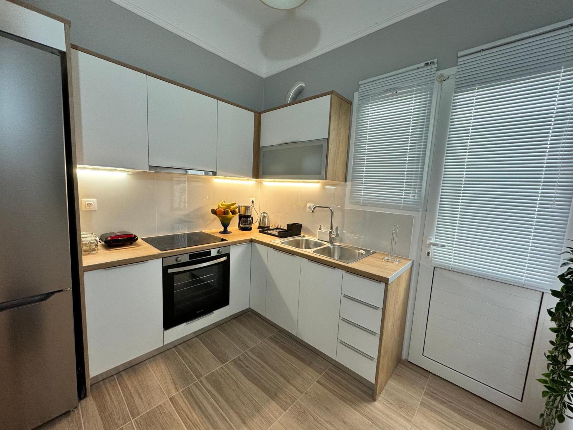 Apartamento Urban Breeze Aparment 1 Atenas Exterior foto